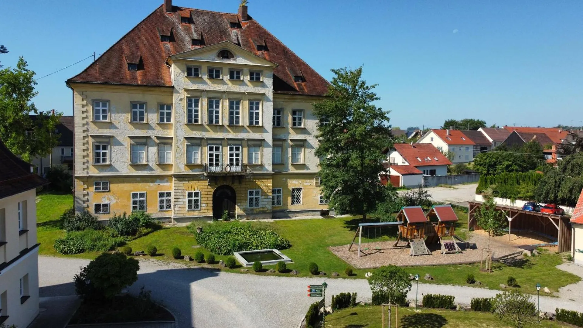 Autenrieder Brauereigasthof Ichenhausen Hotel